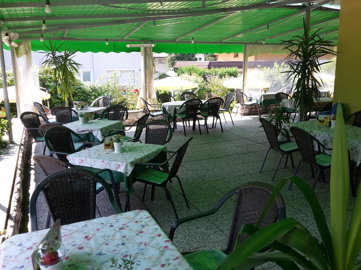 Gaestehaus Baerwald Seeboden Esterno foto